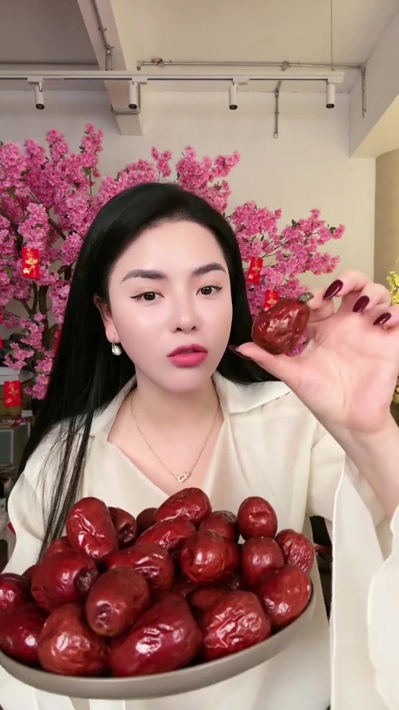 Sự lụi tàn của trend táo đỏ: Bạn đã đổ bao nhiêu tiền vào đây rồi?- Ảnh 6. Sự lụi tàn của trend táo đỏ: Bạn đã đổ bao nhiêu tiền vào đây rồi?- Ảnh 6.