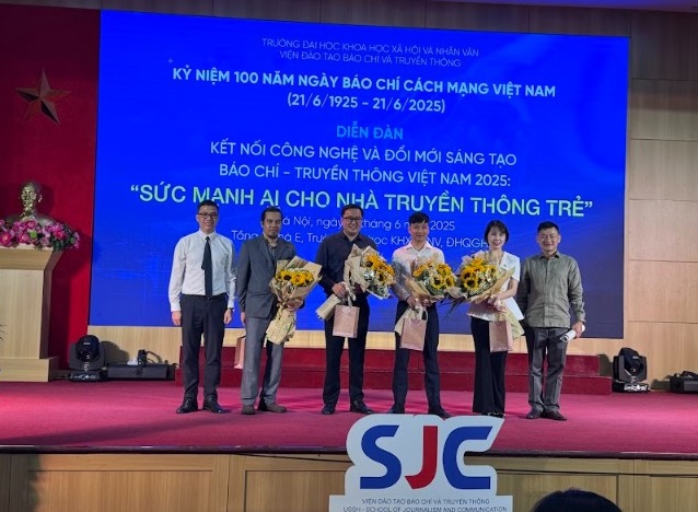 Người làm báo trẻ và định hướng tiếp cận công nghệ truyền thông trong kỷ nguyên mới- Ảnh 6. Người làm báo trẻ và định hướng tiếp cận công nghệ truyền thông trong kỷ nguyên mới- Ảnh 6.