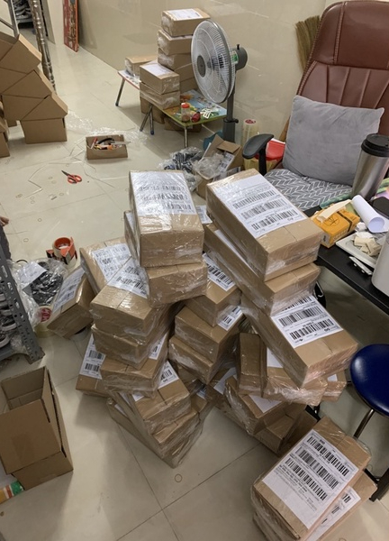 Làm tự do kiếm được 8 triệu thì mất 4 triệu tiền điện, ngày nào cũng bị chồng nhắc "bật điều hòa ít thôi"- Ảnh 1. Làm tự do kiếm được 8 triệu thì mất 4 triệu tiền điện, ngày nào cũng bị chồng nhắc "bật điều hòa ít thôi"- Ảnh 1.