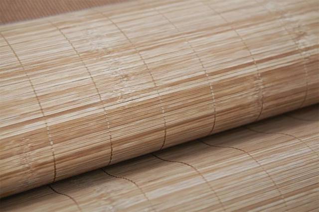 Tại sao nằm chiếu tre, chiếu trúc lại mát hơn vào mùa hè?- Ảnh 1. Tại sao nằm chiếu tre, chiếu trúc lại mát hơn vào mùa hè?- Ảnh 1.