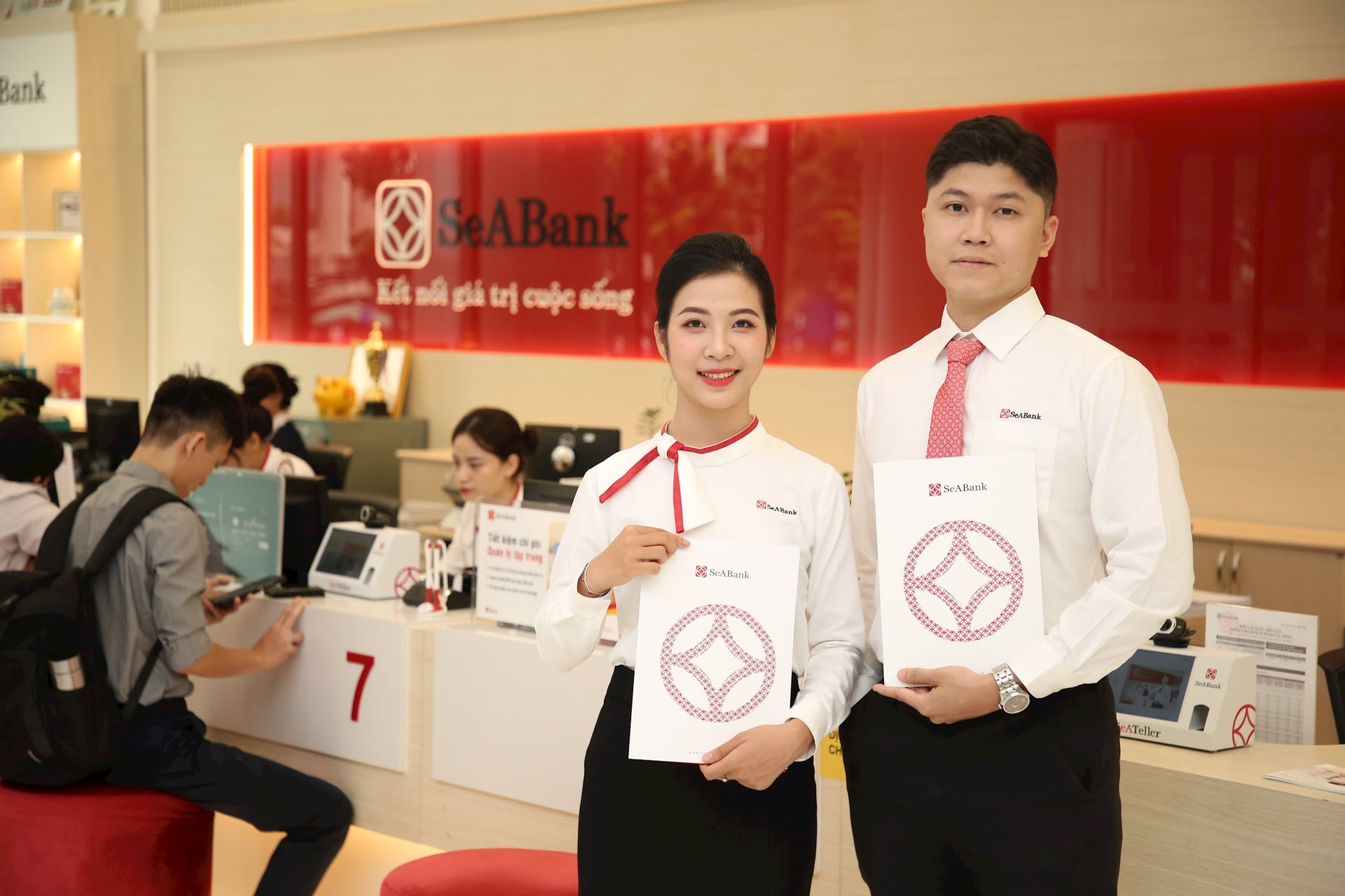 Ngân hàng tập trung nâng cao năng lực đội ngũ- Ảnh 3. Ngân hàng tập trung nâng cao năng lực đội ngũ- Ảnh 3.