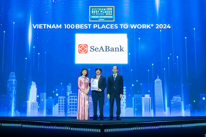 SeABank được vinh danh Nơi làm việc tốt nhất Việt Nam 2024- Ảnh 1. SeABank được vinh danh Nơi làm việc tốt nhất Việt Nam 2024- Ảnh 1.