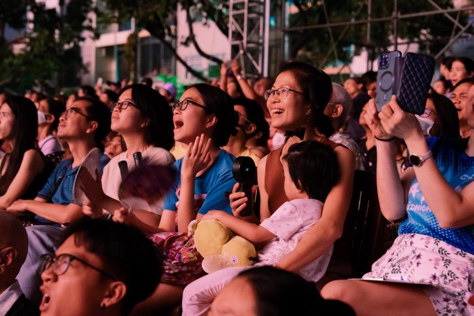 Những khoảnh khắc mãn nhãn trong đêm khai mạc DIFF 2025- Ảnh 8. Những khoảnh khắc mãn nhãn trong đêm khai mạc DIFF 2025- Ảnh 8.