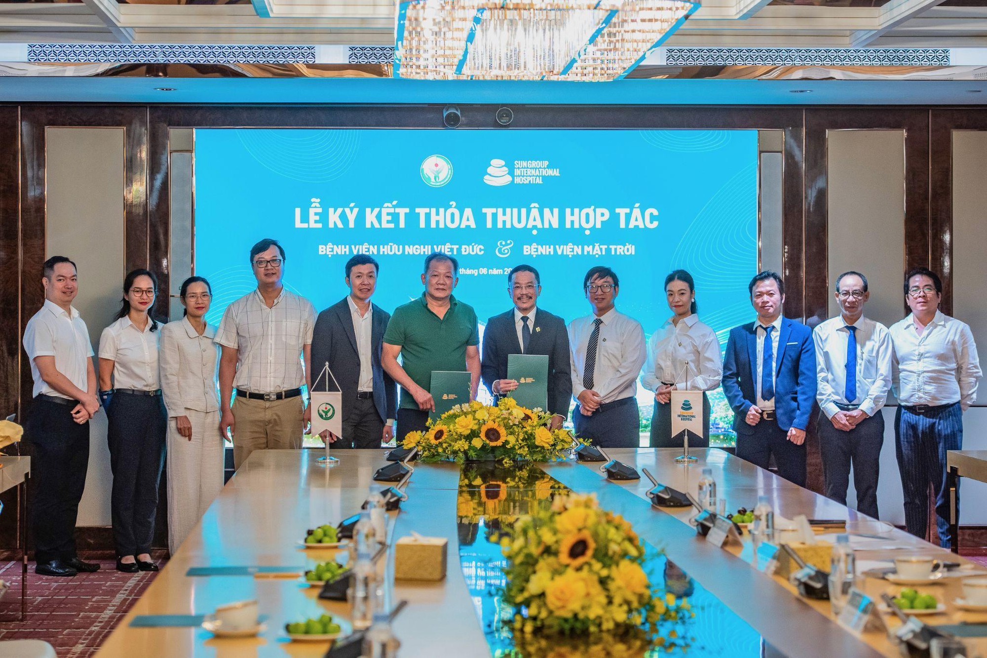 Bệnh viện Hữu nghị Việt Đức và Bệnh viện Mặt Trời ký kết hợp tác nâng cao chất lượng điều trị- Ảnh 3. Bệnh viện Hữu nghị Việt Đức và Bệnh viện Mặt Trời ký kết hợp tác nâng cao chất lượng điều trị- Ảnh 3.
