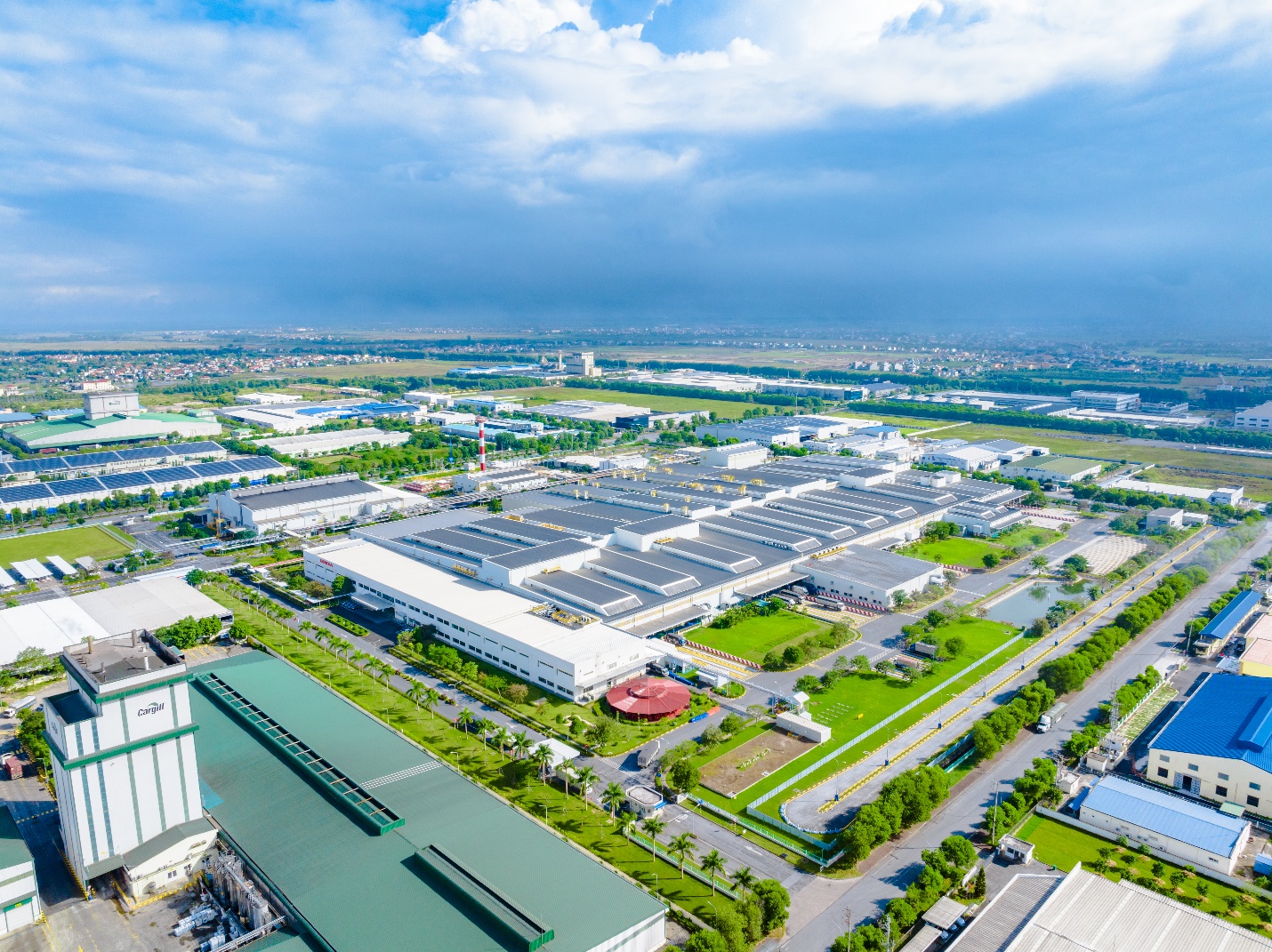 Lần thứ hai trong năm, ROX Group được vinh danh tại giải thưởng quốc tế- Ảnh 3. Lần thứ hai trong năm, ROX Group được vinh danh tại giải thưởng quốc tế- Ảnh 3.