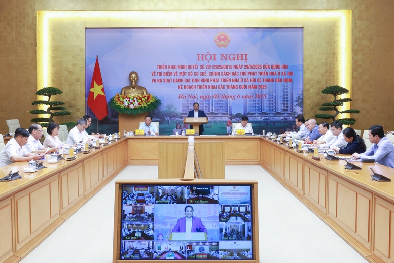 Thủ tướng: Triển khai ngay cơ chế đặc thù với nhà ở xã hội; lập Quỹ nhà ở quốc gia trong tháng 6- Ảnh 2.
