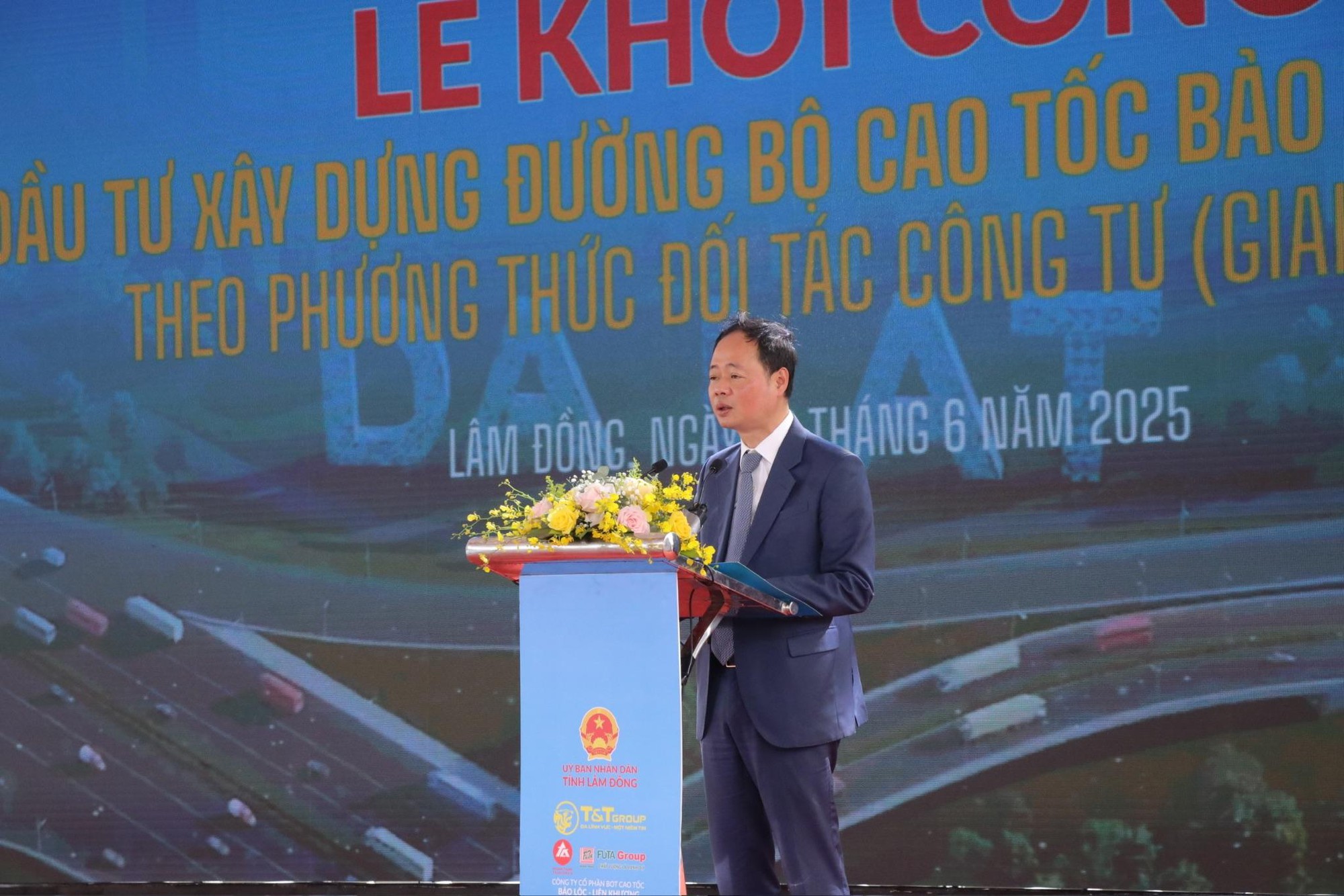 Khởi công dự án cao tốc Bảo Lộc - Liên Khương tổng vốn đầu tư trên 17.700 tỷ đồng- Ảnh 2. Khởi công dự án cao tốc Bảo Lộc - Liên Khương tổng vốn đầu tư trên 17.700 tỷ đồng- Ảnh 2.