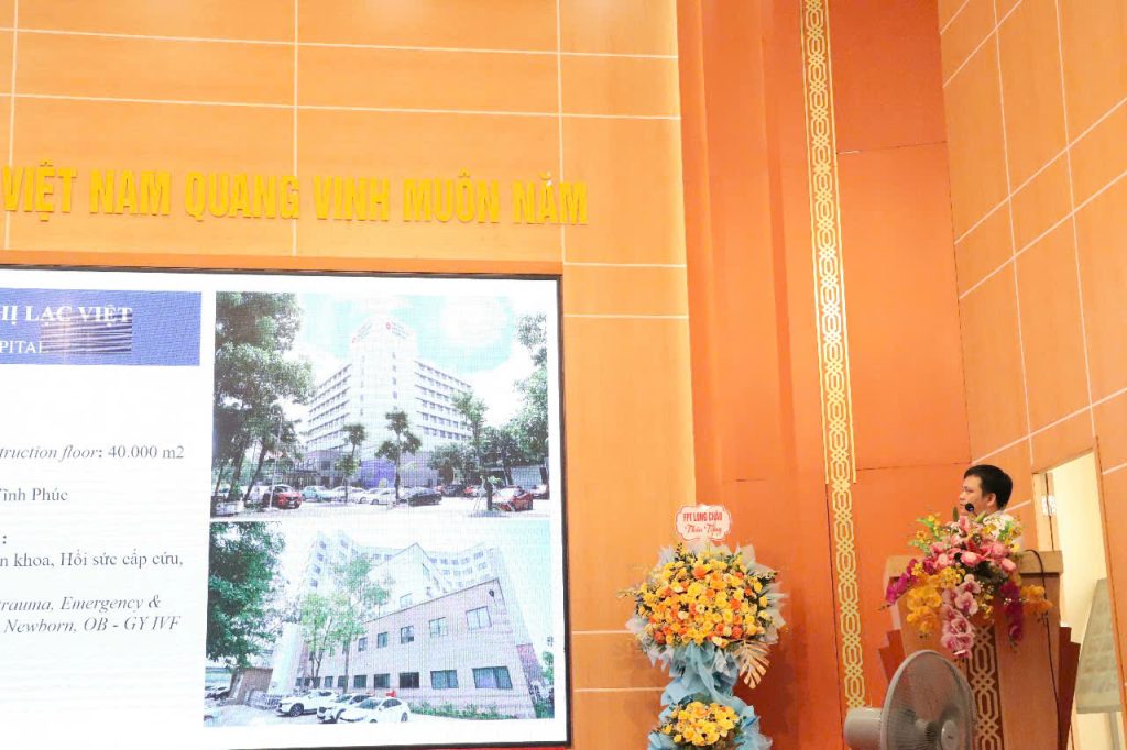 Trường Cao đẳng Y tế Phú Thọ: Đồng hành cùng sinh viên tại Ngày hội tư vấn việc làm 2025- Ảnh 12. Trường Cao đẳng Y tế Phú Thọ: Đồng hành cùng sinh viên tại Ngày hội tư vấn việc làm 2025- Ảnh 12.