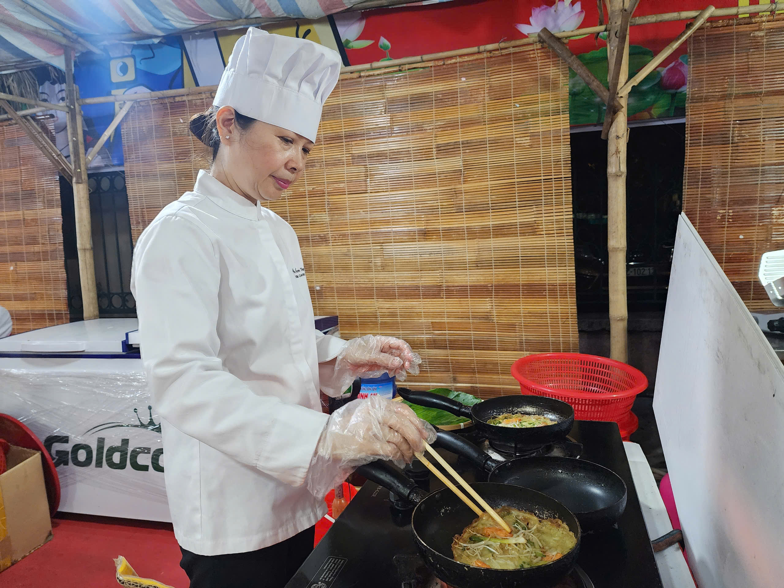 Thái Bình: Khai mạc Lễ hội văn hóa ẩm thực Vũ Thư 2025- Ảnh 4.