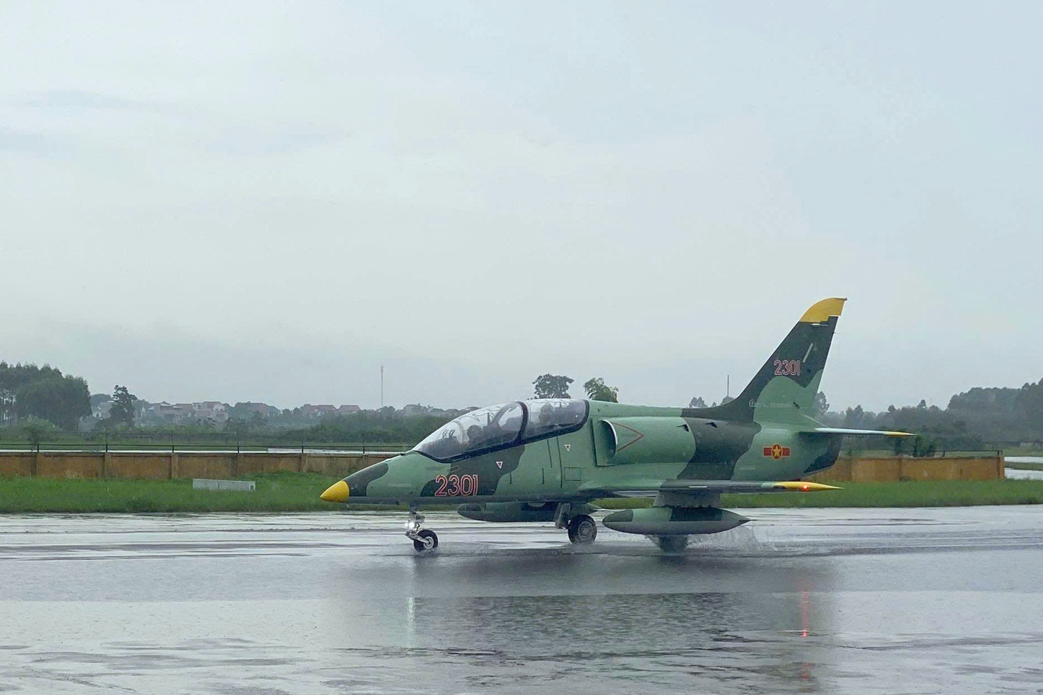 Gần 10 loại máy bay, chiến đấu cơ nào vừa nhận nhiệm vụ đặc biệt, quy mô lớn chưa từng có trong lịch sử?- Ảnh 8.