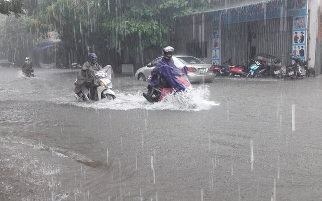 Miền Bắc sẽ nắng nóng mấy hôm trước khi đón đợt mưa mới?- Ảnh 1. Miền Bắc sẽ nắng nóng mấy hôm trước khi đón đợt mưa mới?- Ảnh 1.