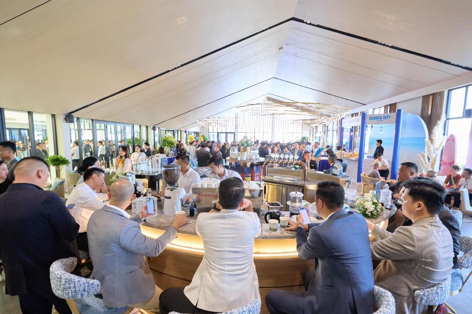 Có gì đặc biệt trong Sun Gallery Vung Tau vừa khai trương?- Ảnh 4.