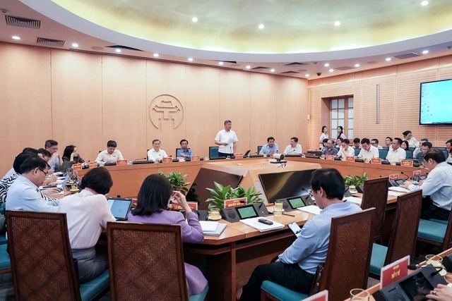 Hà Nội: Sớm trình HĐND TP các nghị quyết hỗ trợ người dân chuyển đổi xanh- Ảnh 1. Hà Nội: Sớm trình HĐND TP các nghị quyết hỗ trợ người dân chuyển đổi xanh- Ảnh 1.