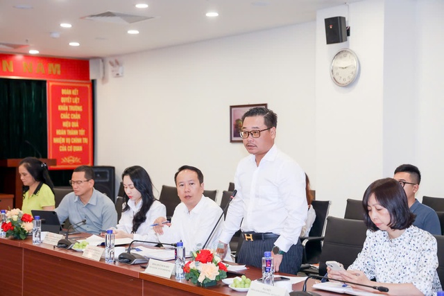 Hà Nội: Nhiều đề xuất thiết thực xây dựng hệ sinh thái xúc tiến đầu tư, hỗ trợ doanh nghiệp- Ảnh 1. Hà Nội: Nhiều đề xuất thiết thực xây dựng hệ sinh thái xúc tiến đầu tư, hỗ trợ doanh nghiệp- Ảnh 1.