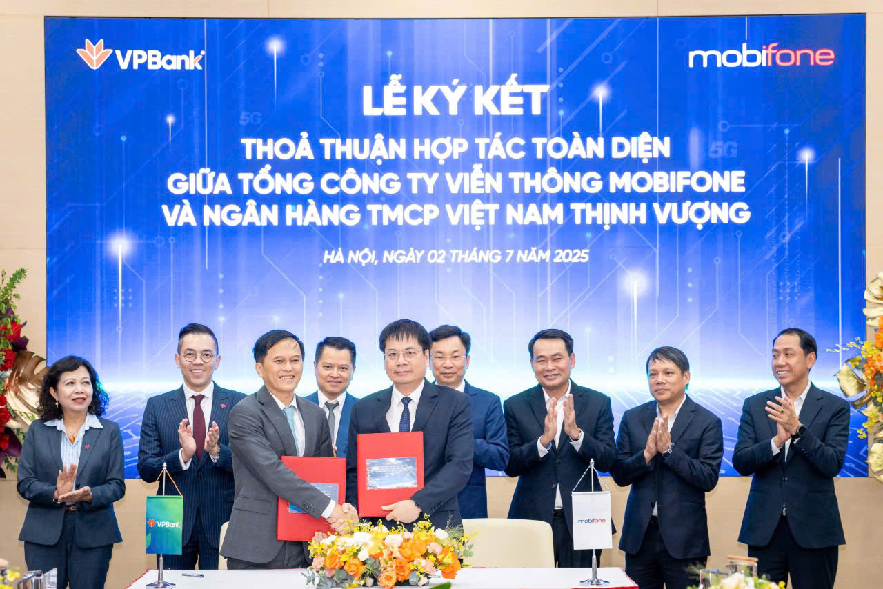VPBank và MobiFone: Đồng hành kiến tạo trải nghiệm tương lai số- Ảnh 1. VPBank và MobiFone: Đồng hành kiến tạo trải nghiệm tương lai số- Ảnh 1.