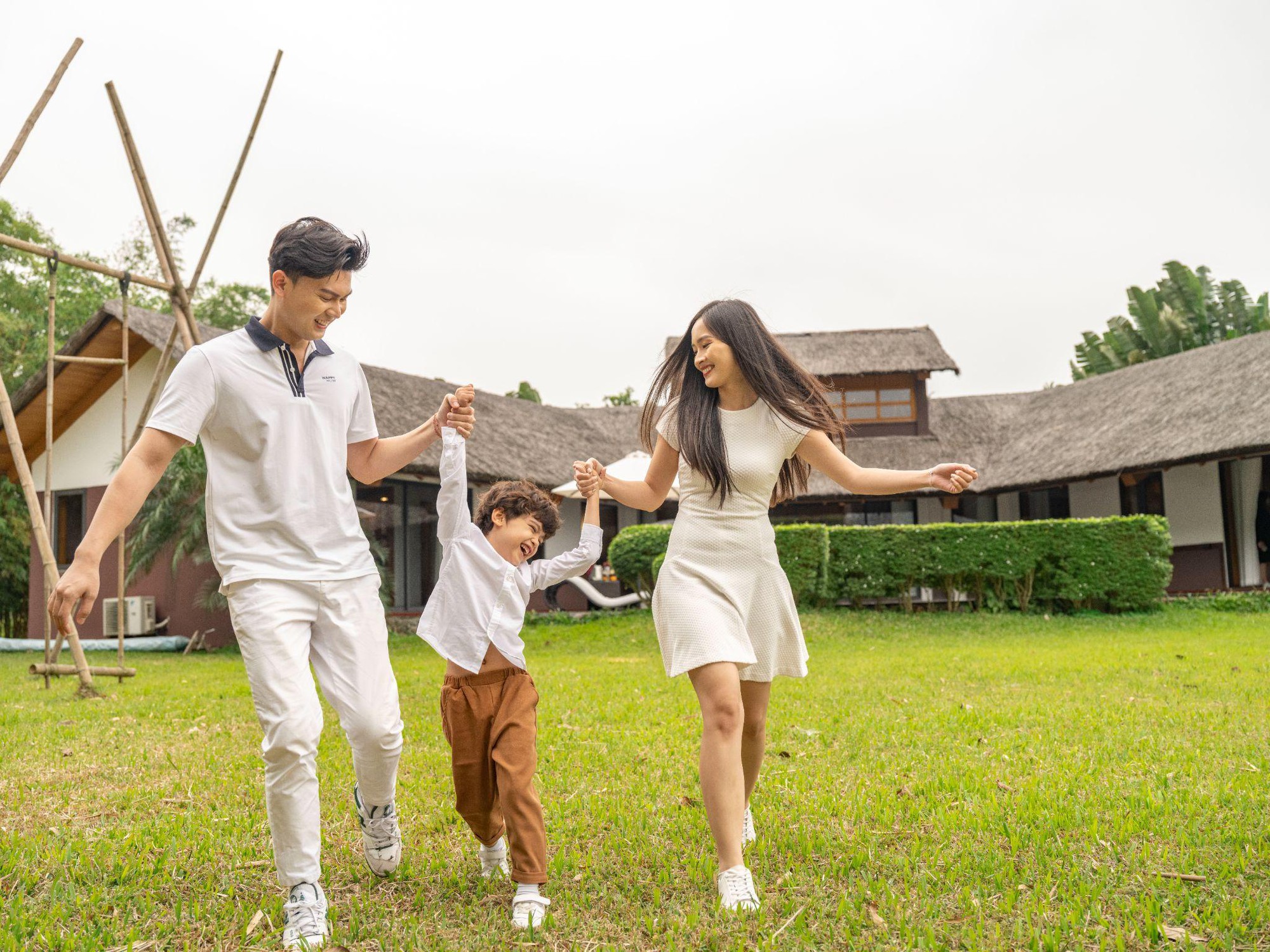 Lịch trình trốn nóng 2 ngày tại Serena Resort Kim Bôi chỉ từ 1,6 triệu đồng- Ảnh 1. Lịch trình trốn nóng 2 ngày tại Serena Resort Kim Bôi chỉ từ 1,6 triệu đồng- Ảnh 1.
