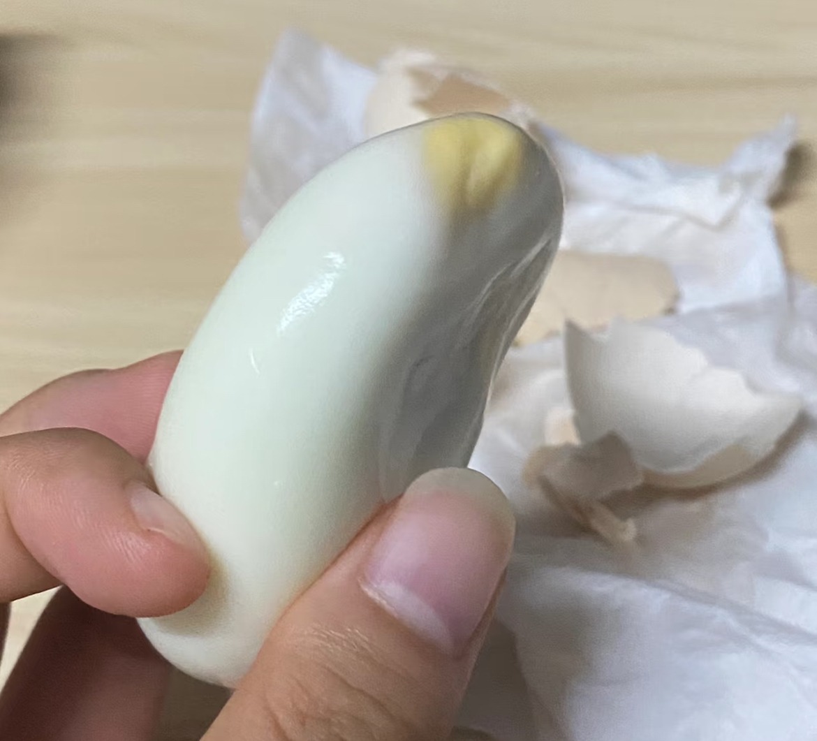 2 loại trứng gà nhiễm khuẩn - gặp là vứt ngay, 3 loại an toàn - cứ yên tâm dùng bữa!- Ảnh 3. 2 loại trứng gà nhiễm khuẩn - gặp là vứt ngay, 3 loại an toàn - cứ yên tâm dùng bữa!- Ảnh 3.