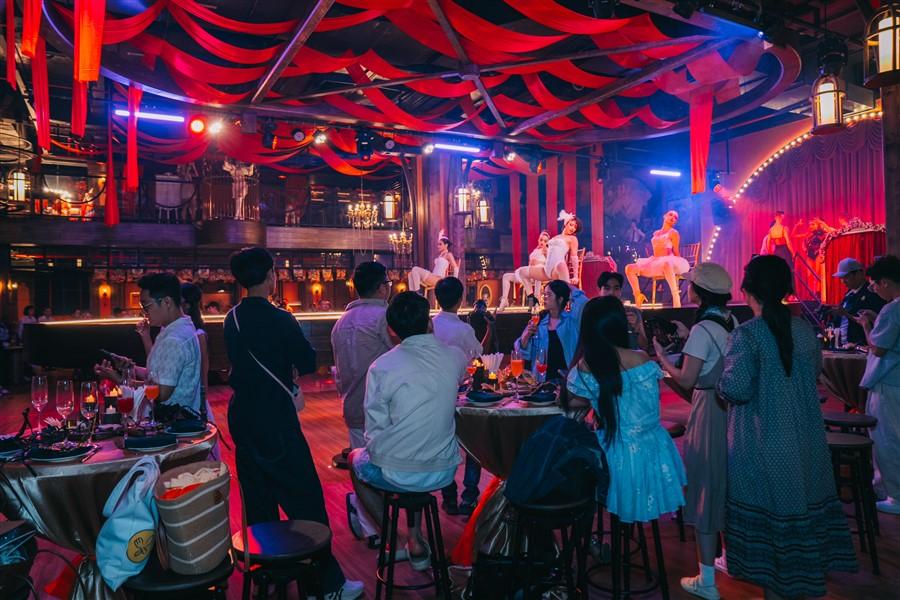 Đà Nẵng: Cận cảnh bên trong show diễn đắt khách “After Glow” tại Ba Na Hills- Ảnh 3. C:\Users\haht02\Desktop\After Glow_rz\NBL02109.jpg