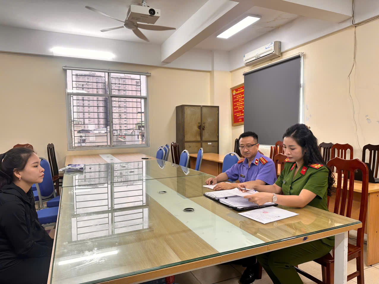 Công an Hà Nội: Triệt phá thành công đường dây giết mổ, tiêu thụ thịt lợn nhiễm bệnh- Ảnh 1. Công an Hà Nội: Triệt phá thành công đường dây giết mổ, tiêu thụ thịt lợn nhiễm bệnh- Ảnh 1.