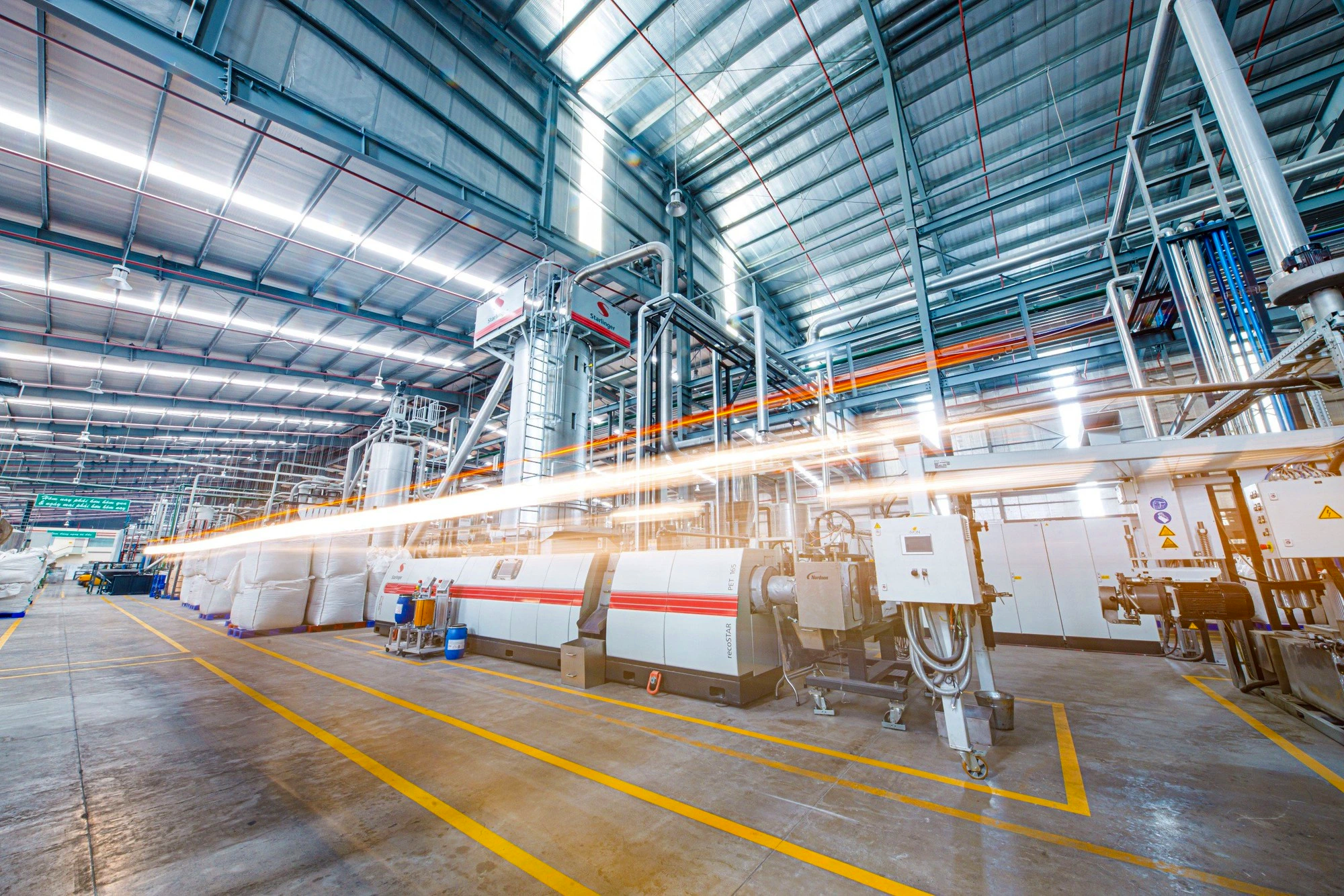 Sở hữu "đế chế" 65.000m2, doanh nghiệp Việt mang sản phẩm chinh phục 12 quốc gia: Bắt tay toàn "ông lớn"- Ảnh 2. Sở hữu "đế chế" 65.000m2, doanh nghiệp Việt mang sản phẩm chinh phục 12 quốc gia: Bắt tay toàn "ông lớn"- Ảnh 2.
