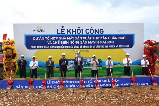 Khởi công xây dựng tổ hợp nhà máy thức ăn chăn nuôi 350 tỉ đồng ở Sơn La