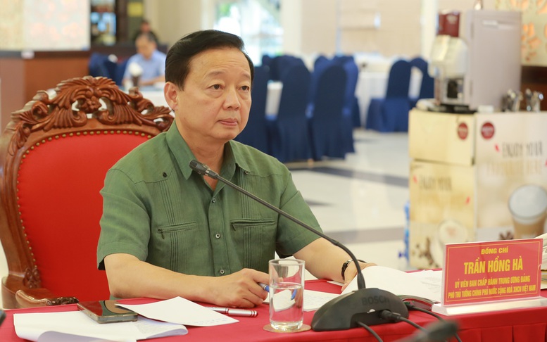 Nhanh chóng khắc phục hậu quả bão số 5 và mưa lũ, khôi phục sản xuất, kinh doanh, ổn định tình hình Nhân dân- Ảnh 9. Nhanh chóng khắc phục hậu quả bão số 5 và mưa lũ, khôi phục sản xuất, kinh doanh, ổn định tình hình Nhân dân- Ảnh 9.