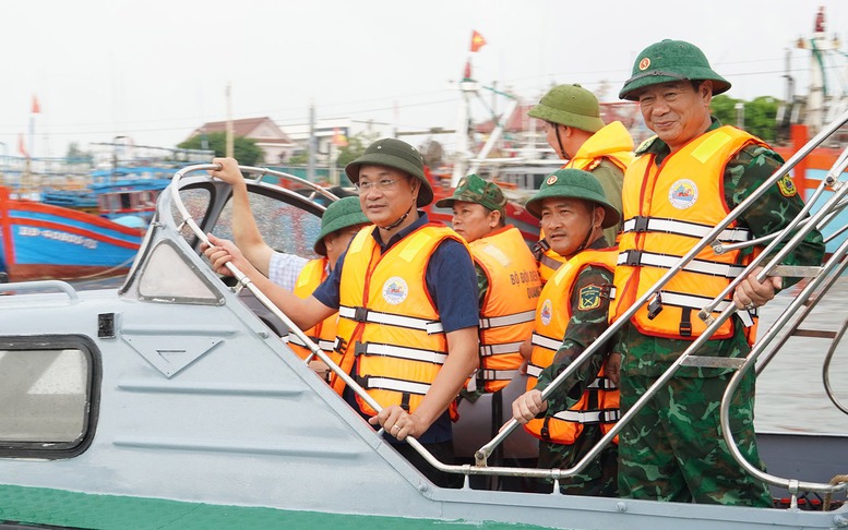 Nhanh chóng khắc phục hậu quả bão số 5 và mưa lũ, khôi phục sản xuất, kinh doanh, ổn định tình hình Nhân dân- Ảnh 24. Nhanh chóng khắc phục hậu quả bão số 5 và mưa lũ, khôi phục sản xuất, kinh doanh, ổn định tình hình Nhân dân- Ảnh 24.