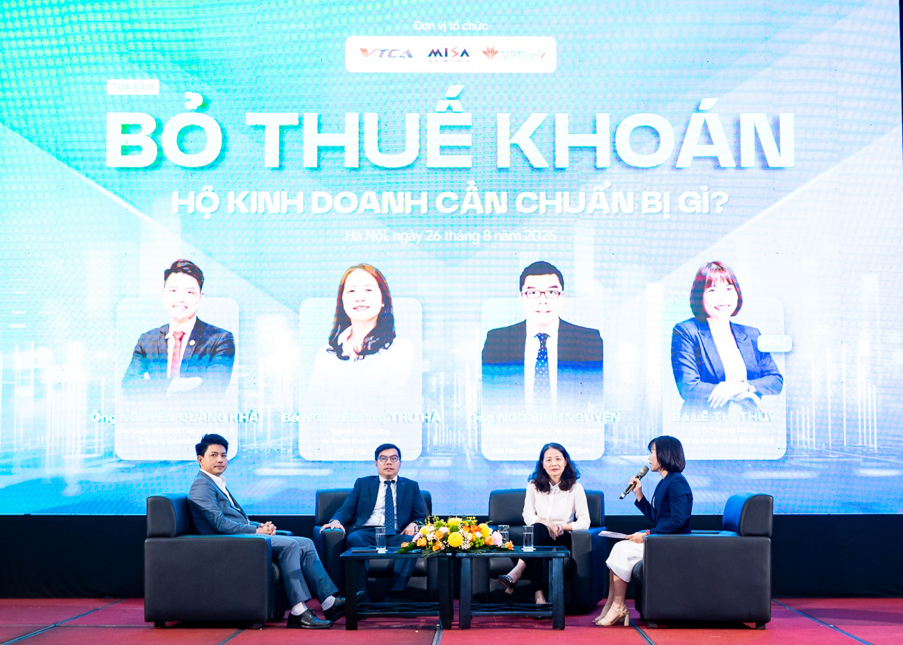 Từ thuế khoán sang kê khai: Hộ kinh doanh cần chuẩn bị gì?- Ảnh 1. Từ thuế khoán sang kê khai: Hộ kinh doanh cần chuẩn bị gì?- Ảnh 1.