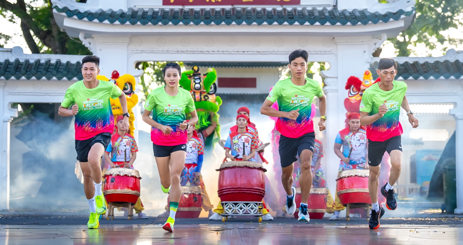 VPBank Đất Sen Hồng Music Marathon 2025 ưu đãi giá BIB lên tới 40%- Ảnh 2. https://lh7-rt.googleusercontent.com/docsz/AD_4nXfSjeGkJ1hA7_KX26pguJCzDtoQCxWLNZQJeBcBmCjvjxzxg-sjgI3Mhfzyd9ajKK1vyVNpLoT8OqzkRIIipquLsB8MKTCOXugmbm7YCsrxePu8WyP3U9AAGxnaKGENjwU9SPbo?key=G9ENChR0tzNbftPGDsd4AA