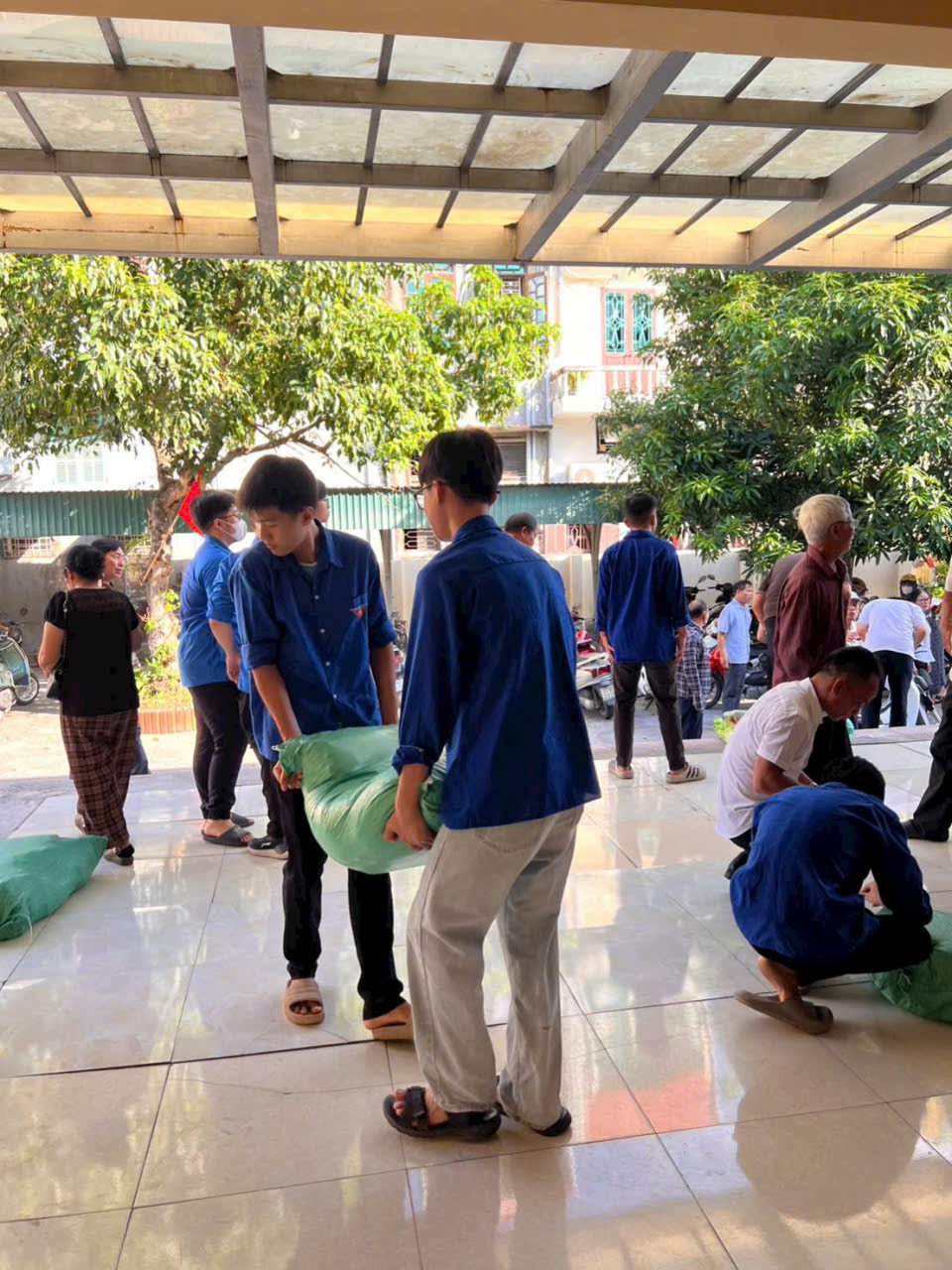 Hưng Yên: Tuổi trẻ Phường Trần Lãm, nhiệt huyết hết mình vì cộng đồng- Ảnh 6. Hưng Yên: Tuổi trẻ Phường Trần Lãm, nhiệt huyết hết mình vì cộng đồng- Ảnh 6.