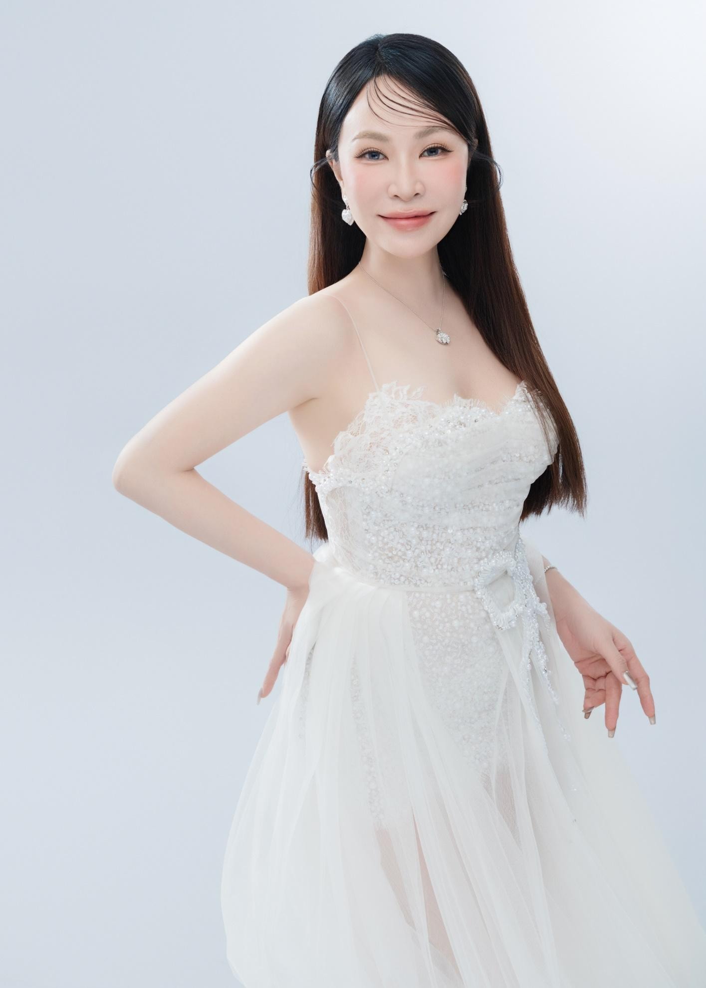 “Chị đẹp” Uyên Linh có hẹn với đại tiệc âm nhạc lớn bậc nhất Tây Ninh tháng 8 này- Ảnh 1.