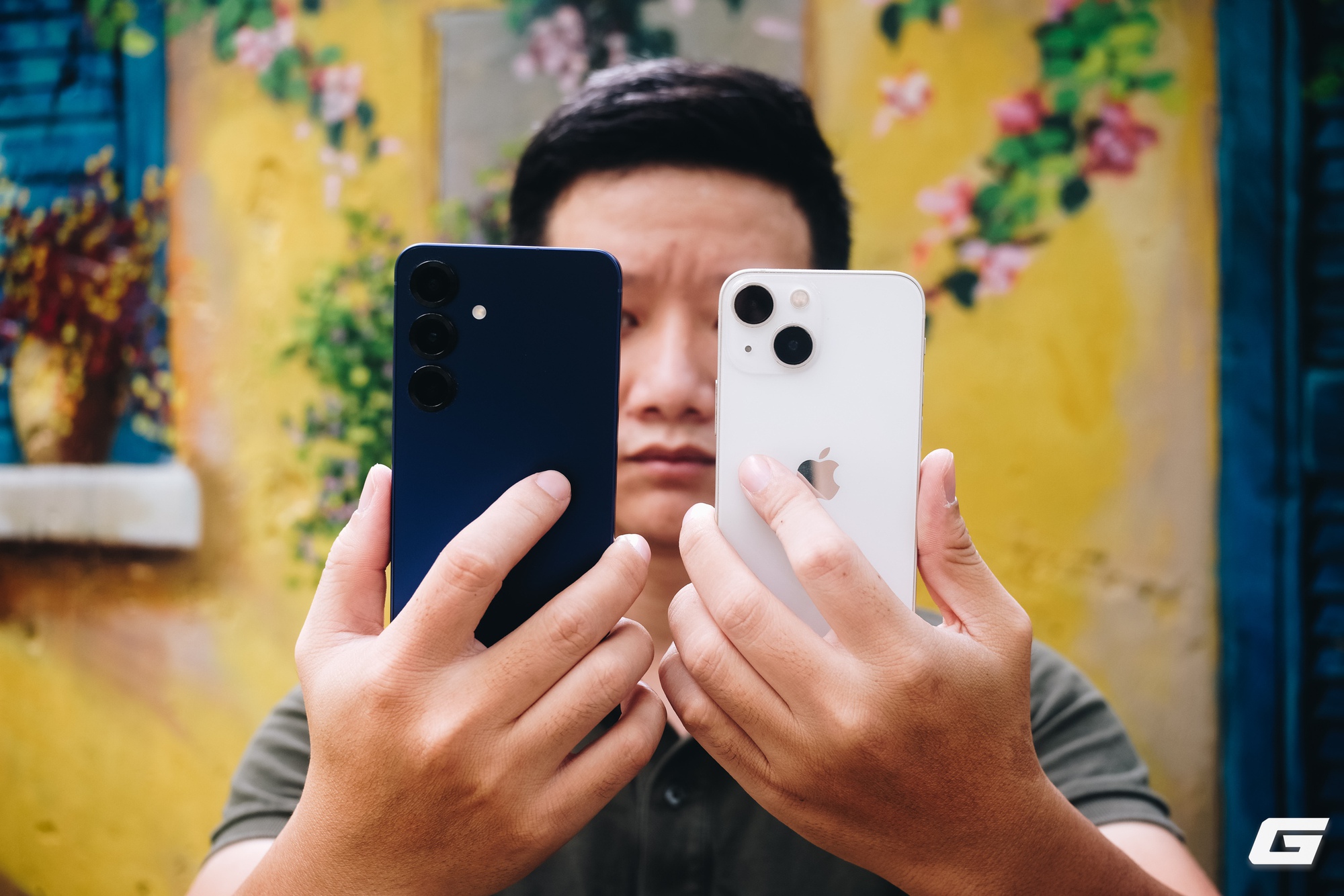 Hai người dùng iPhone quyết định chuyển sang Samsung: Dù là máy thanh hay máy gập, ai cũng cảm thấy hài lòng hơn- Ảnh 1.