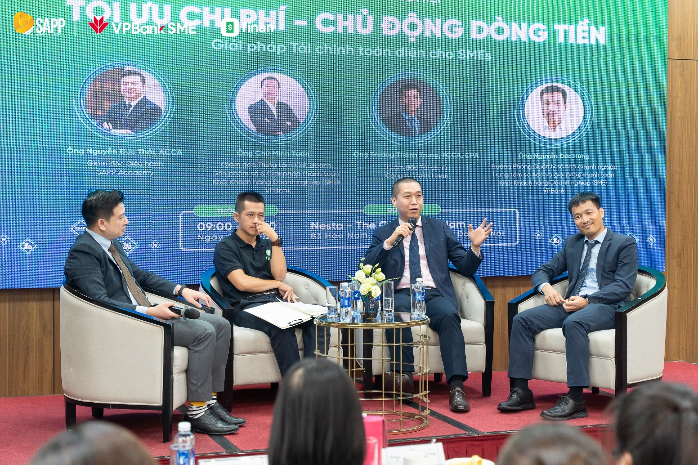 Giải pháp tài chính - công nghệ toàn diện từ VPBank giúp SME tối ưu chi phí, chủ động dòng tiền- Ảnh 1. Giải pháp tài chính - công nghệ toàn diện từ VPBank giúp SME tối ưu chi phí, chủ động dòng tiền- Ảnh 1.