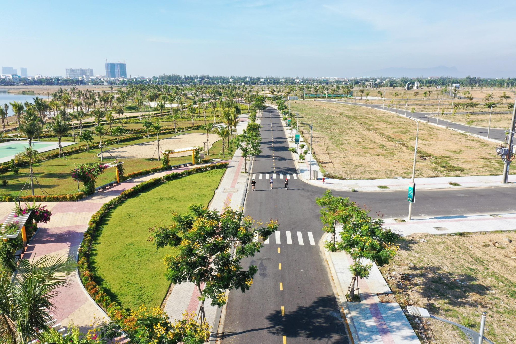 BĐS Đà Nẵng đón sóng mới sau sáp nhập- Ảnh 4. BĐS Đà Nẵng đón sóng mới sau sáp nhập- Ảnh 4.