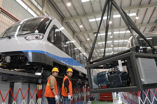 Thế giới vẫn đang tìm đường, Trung Quốc đã lên một đỉnh cao mới: Chế ngự được 'nỗi ám ảnh đường hầm'- Ảnh 1.
