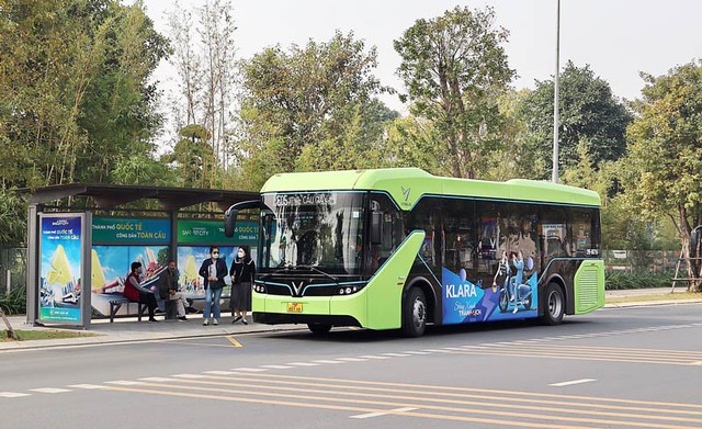 Hà Nội: Thí điểm tuyến buýt điện phục vụ du khách tham quan các điểm du lịch- Ảnh 1.