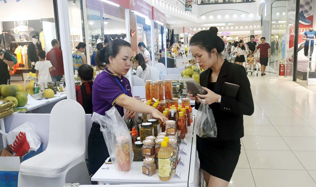 Hà Nội: Xuất khẩu bứt phá về lượng, nâng tầm về chất- Ảnh 1. Hà Nội: Xuất khẩu bứt phá về lượng, nâng tầm về chất- Ảnh 1.
