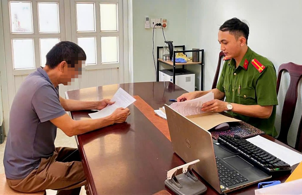 Người đàn ông bị phạt 10 triệu đồng sau một bình luận- Ảnh 1. Người đàn ông bị phạt 10 triệu đồng sau một bình luận- Ảnh 1.