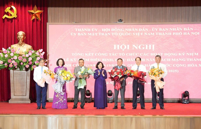 Hà Nội tổng kết A80 - Thành công rực rỡ đạt được là kết tinh của nhiều yếu tố quan trọng- Ảnh 1. Hà Nội tổng kết A80 - Thành công rực rỡ đạt được là kết tinh của nhiều yếu tố quan trọng- Ảnh 1.