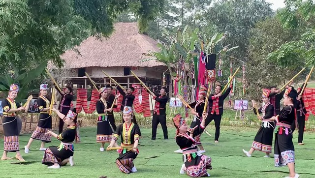 "Vui hội non sông" - Lan tỏa bản sắc văn hóa cộng đồng các dân tộc Việt Nam- Ảnh 1.