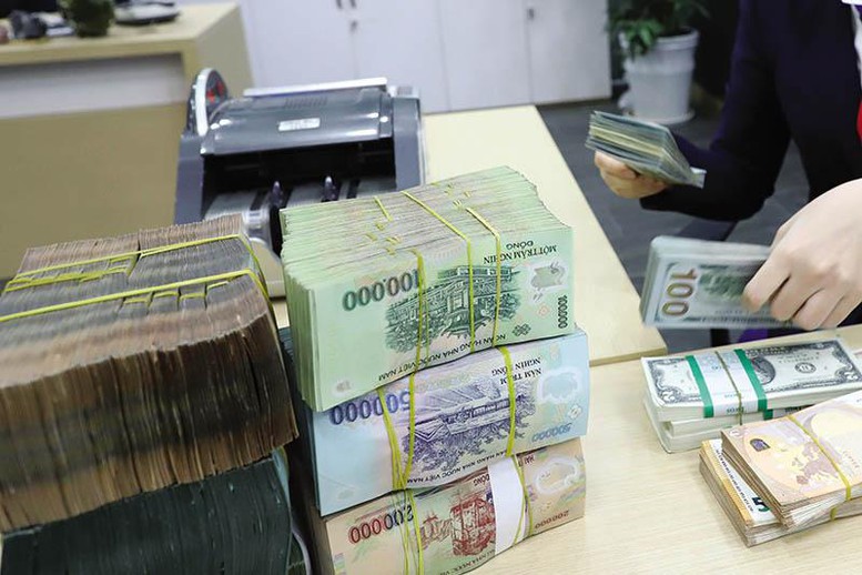 Tiền gửi khách hàng tại các tổ chức tín dụng đạt gần 15,8 triệu tỷ đồng- Ảnh 1.