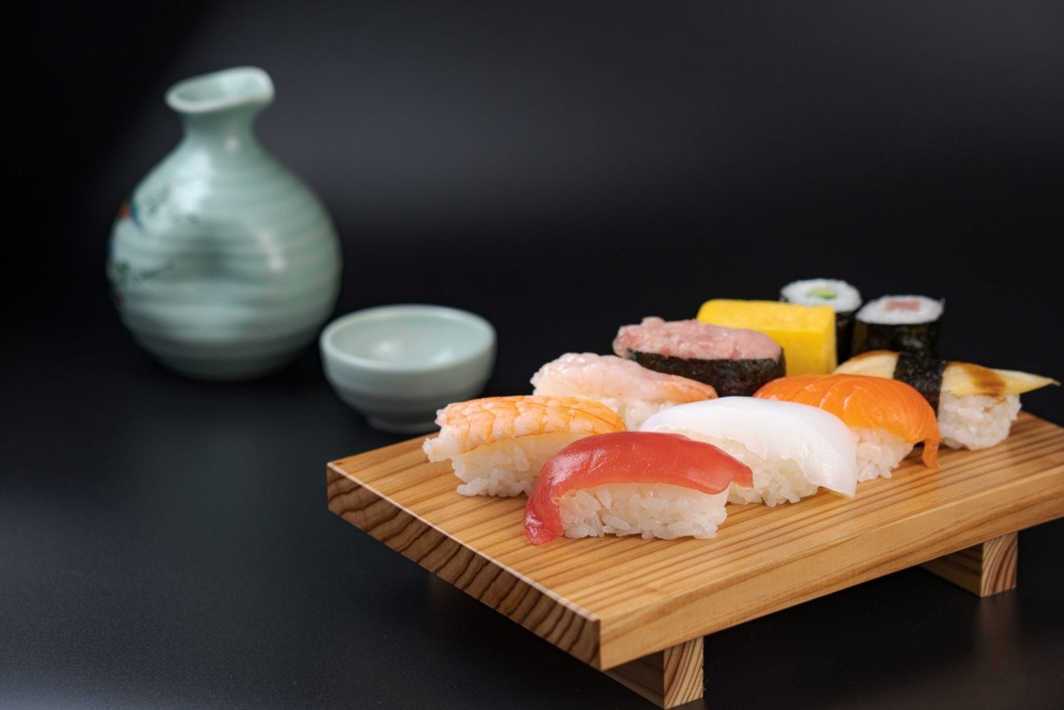 Cá tra Việt lần đầu góp mặt trong thực đơn chuỗi nhà hàng sushi Nhật Bản - Ảnh 1.