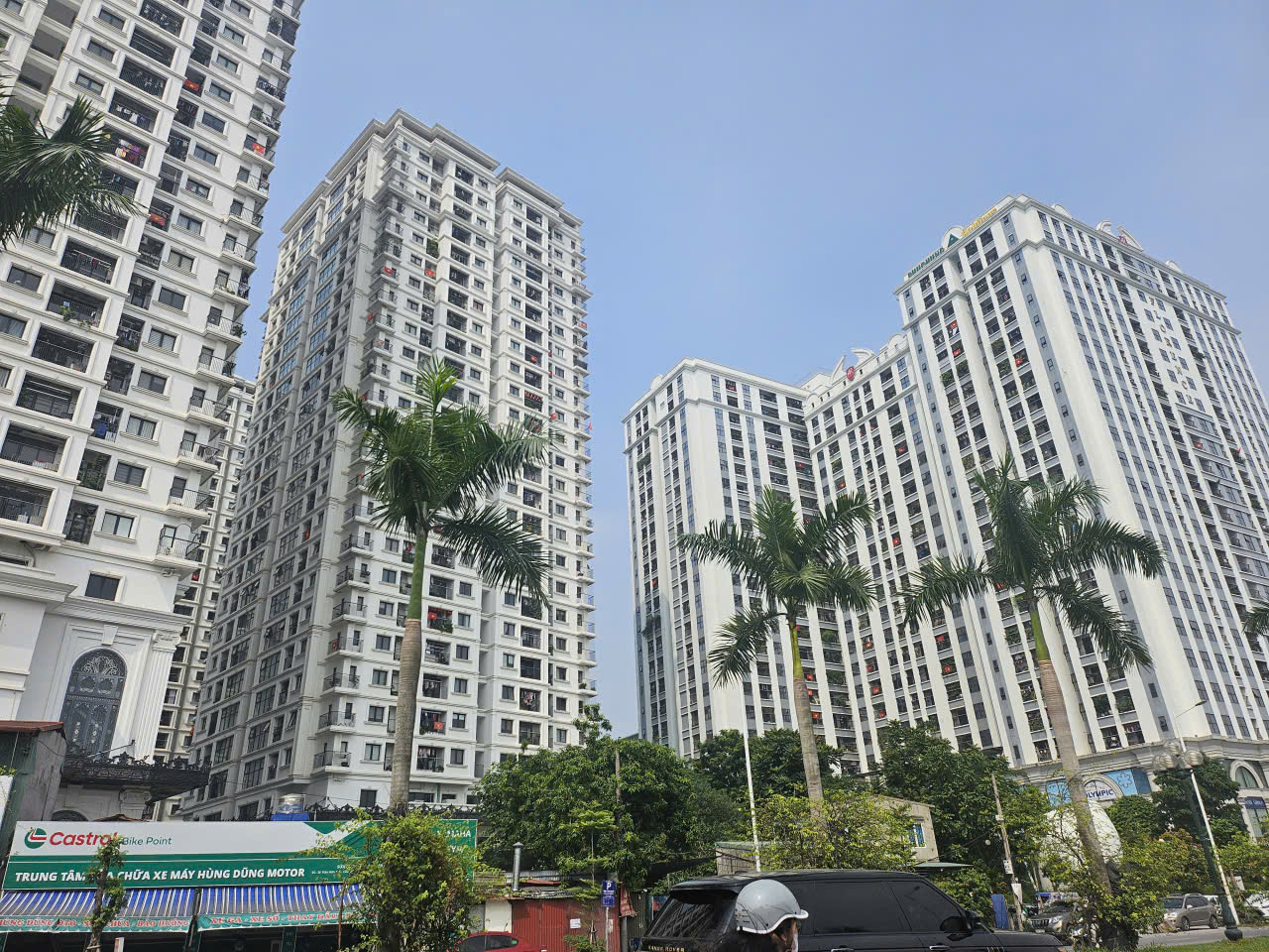 Nhiều địa phương vượt chỉ tiêu, nhưng Hà Nội và TP Hồ Chí Minh vẫn "khát" nhà ở xã hội- Ảnh 2.