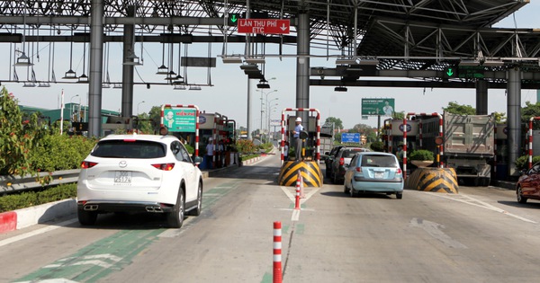 Cá nhân nước ngoài và doanh nghiệp được lùi chuyển đổi tài khoản giao thông từ 1/10- Ảnh 1. Cá nhân nước ngoài và doanh nghiệp được lùi chuyển đổi tài khoản giao thông từ 1/10- Ảnh 1.