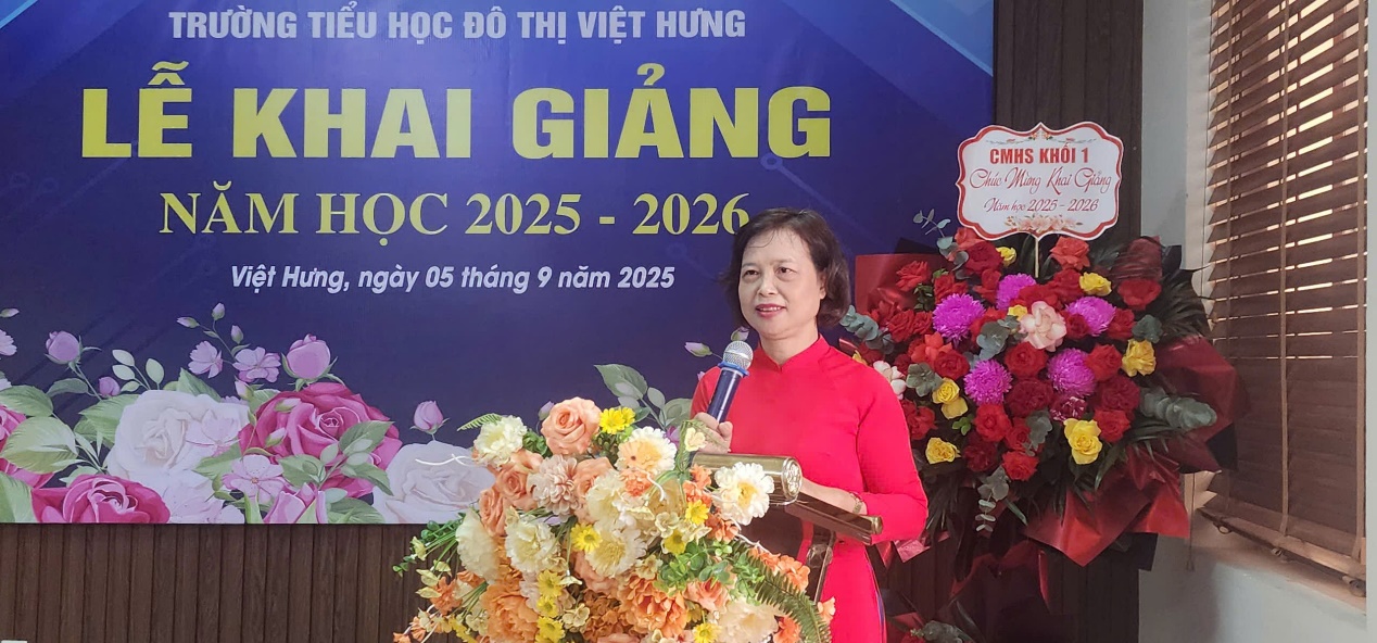 Trường Tiểu học Đô Thị Việt Hưng: Chào mừng năm học mới!- Ảnh 3. Trường Tiểu học Đô Thị Việt Hưng: Chào mừng năm học mới!- Ảnh 3.
