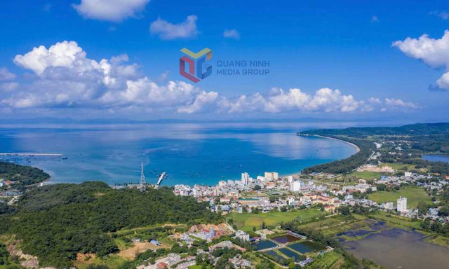 Từ đảo hoang sơ thành thiên đường giải trí biển đảo đặc sắc, khác biệt ngay cạnh cửa ngõ Thủ đô- Ảnh 1. Từ đảo hoang sơ thành thiên đường giải trí biển đảo đặc sắc, khác biệt ngay cạnh cửa ngõ Thủ đô- Ảnh 1.