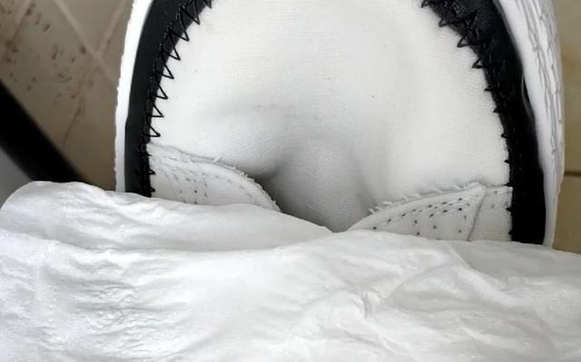 8 bí mật của khăn giấy: Nhà sản xuất chưa bao giờ công bố, nhiều người cả đời cũng "mù tịt" luôn!- Ảnh 6. 8 bí mật của khăn giấy: Nhà sản xuất chưa bao giờ công bố, nhiều người cả đời cũng "mù tịt" luôn!- Ảnh 6.