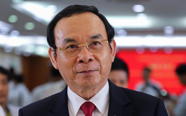 Đại biểu dự Đại hội Đảng lần thứ XIV vào Lăng viếng Chủ tịch Hồ Chí Minh- Ảnh 13.