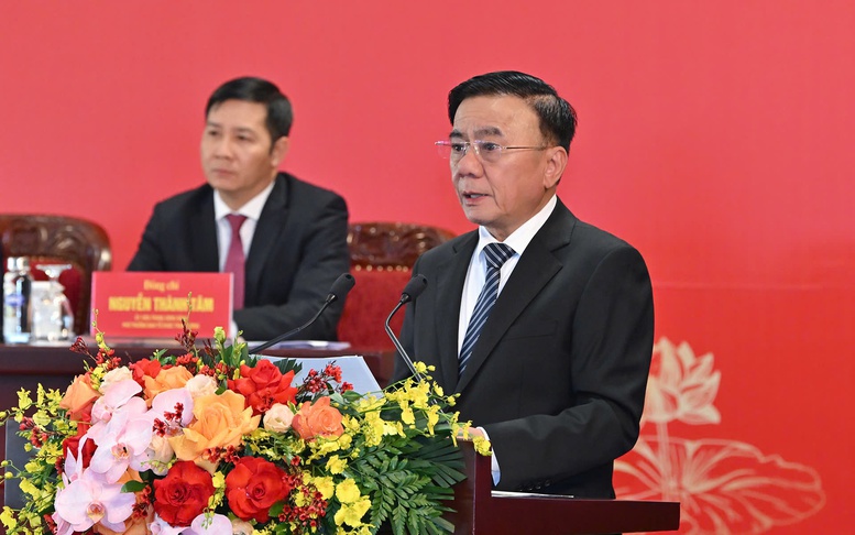 Đại biểu dự Đại hội Đảng lần thứ XIV vào Lăng viếng Chủ tịch Hồ Chí Minh- Ảnh 18.