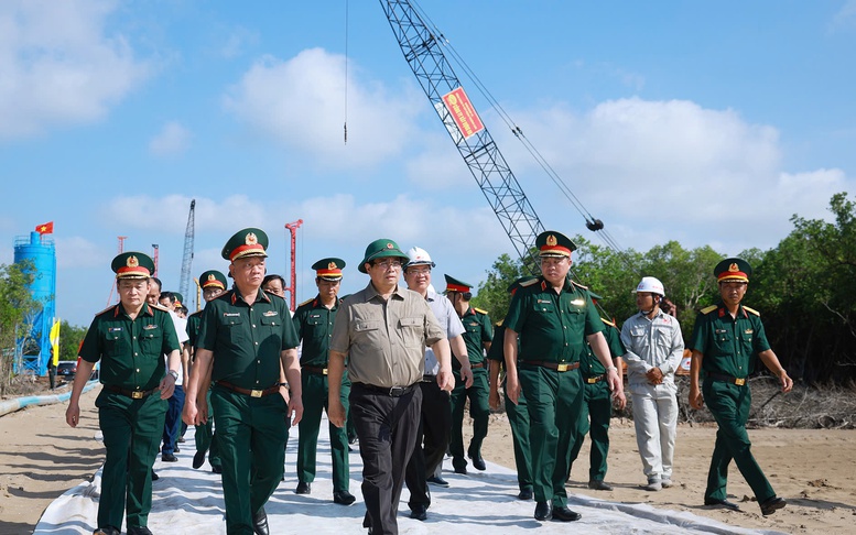 Cà Mau phải bứt phá mạnh mẽ để "vững tin cùng cả nước bước vào kỷ nguyên mới"- Ảnh 12.